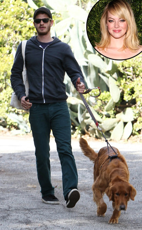 Andrew Garfield, Emma Stone, Dog Andrew Garfield, Emma Stone, Dog